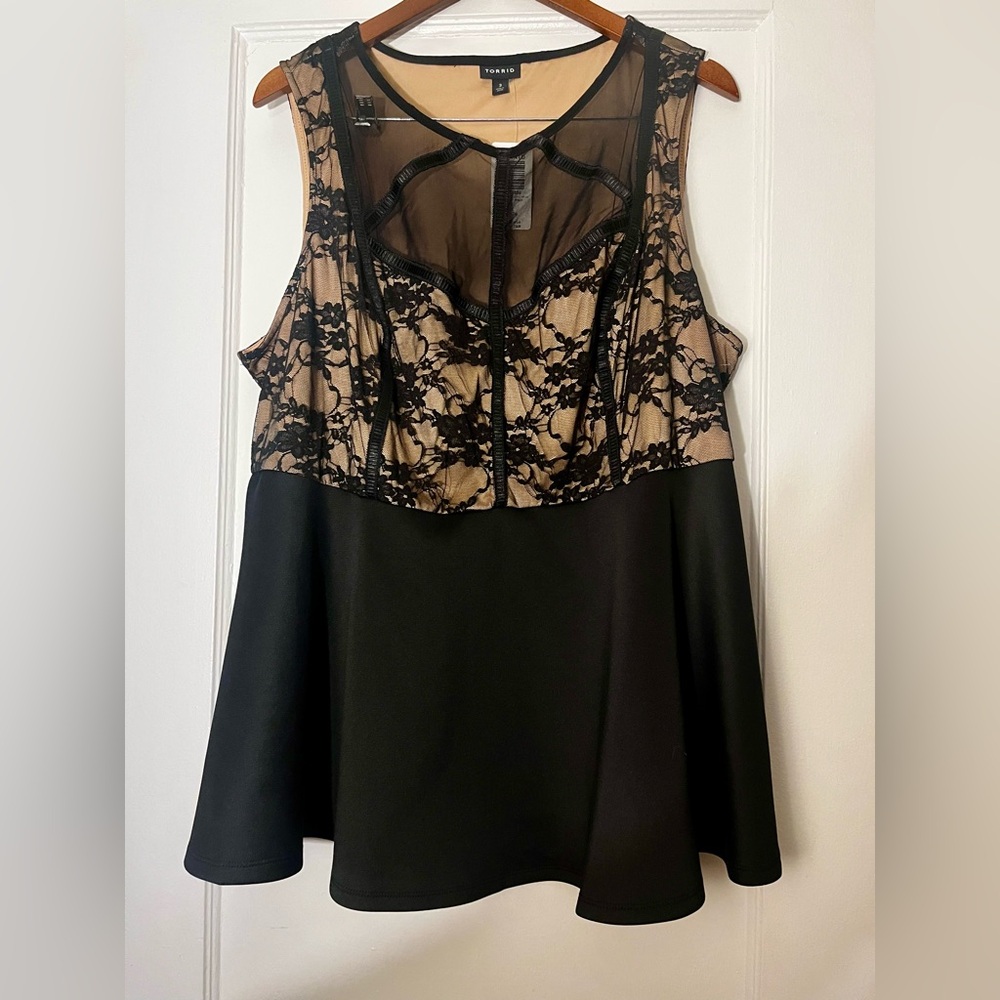 Size 3 Torrid “Corset Lace Peplum” Top